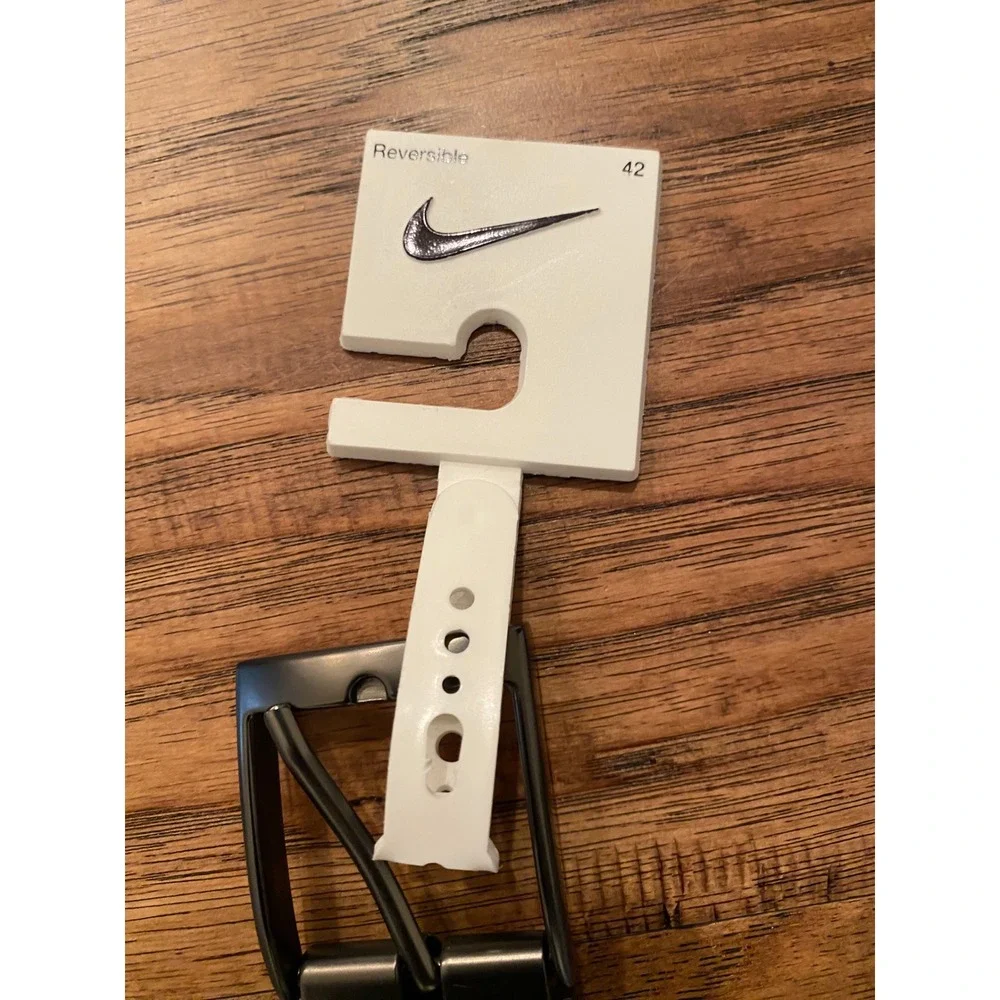 Nike Mens Reversible Leather Golf Belt Black White Size 42 S5047004‎ BKWH